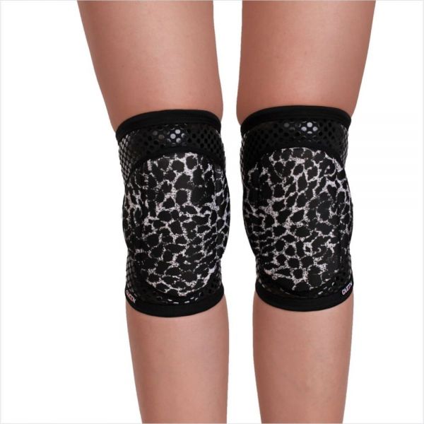 Queen Grippy Knee Pads