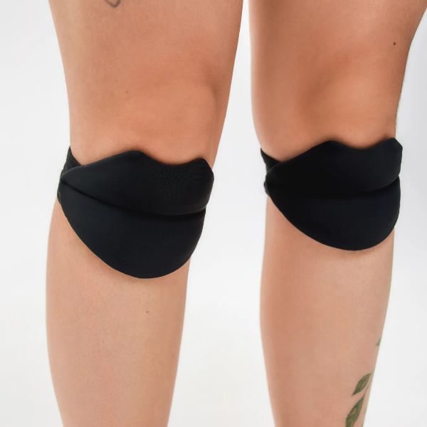 Lips Knee Pads